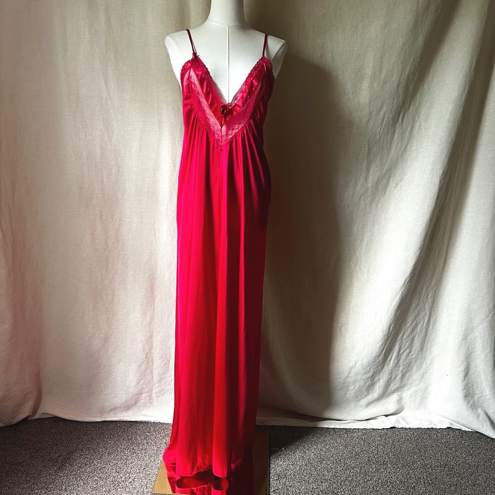 Vintage Erica Loren Red Nylon Lace Front Split Maxi Nightgown Slip Dress M